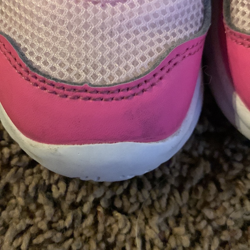 Toddler Reebok Shoes - Picture 4 of 13
